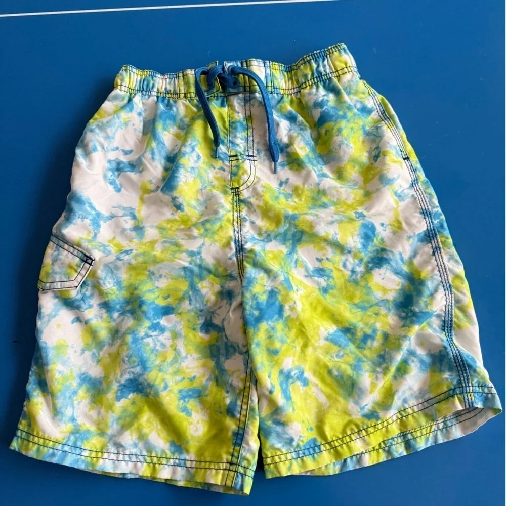 Kanu Surf Kids Swim Trunks. Pristine Condition. Size 14/16
